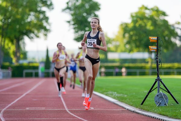 Xenia Krebs (VfL Loeningen) am 29.05.2021 waehrend des Frank Ruediger Sportfestes auf dem Carl-Starcke-Platz in Melle