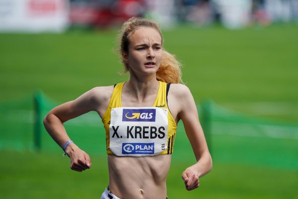 Xenia Krebs (VfL Loeningen) im 800m Vorlauf am 05.06.2021 waehrend den deutschen Leichtathletik-Meisterschaften 2021 im Eintracht-Stadion in Braunschweig