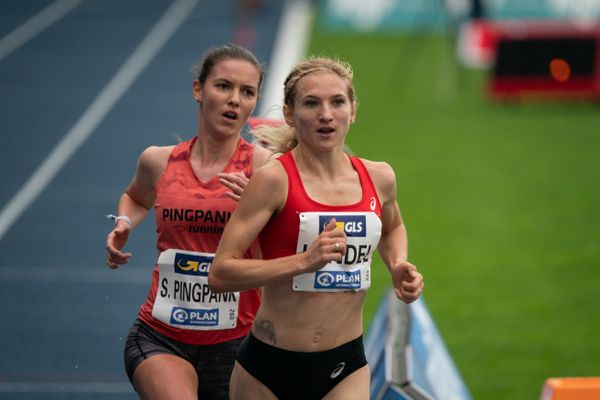 Kristina Hendel (LG Braunschweig) vor Svenja Pingpank (Hannover Athletics) am 06.06.2021 waehrend den deutschen Leichtathletik-Meisterschaften 2021 im Eintracht-Stadion in Braunschweig