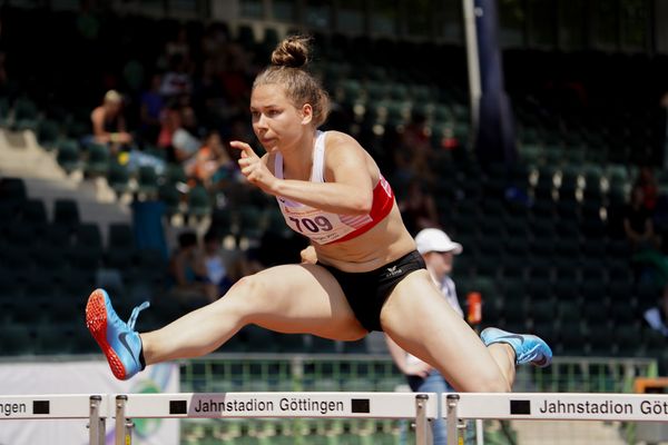 Johanna Paul (TuS Wunstorf) am 19.06.2021 waehrend den NLV + BLV Landesmeisterschaften im Jahnstadion in Göttingen