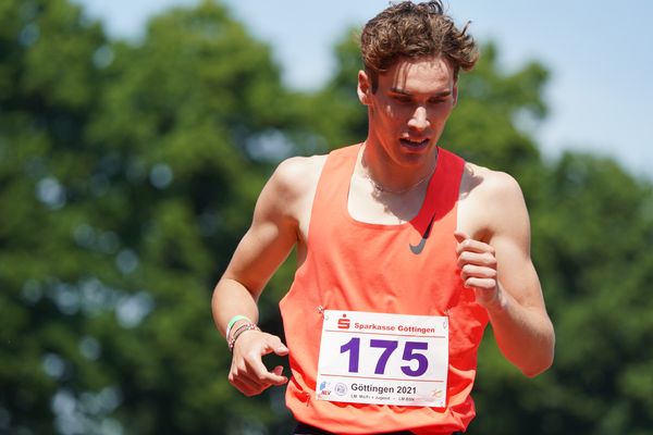 Felix Ebel (Emder Laufgemeinschaft) am 19.06.2021 waehrend den NLV + BLV Landesmeisterschaften im Jahnstadion in Göttingen