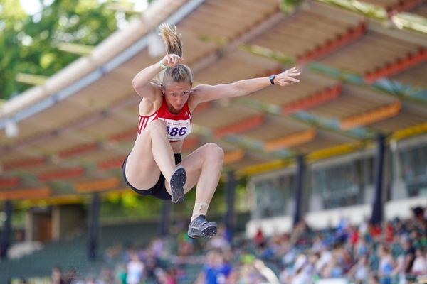 Johanna Wiele (MTV Hanstedt)  am 19.06.2021 waehrend den NLV + BLV Landesmeisterschaften im Jahnstadion in Göttingen