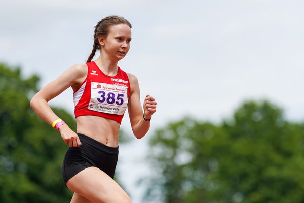 Nina Gruendel (LG Osnabrueck) am 20.06.2021 waehrend den NLV + BLV Landesmeisterschaften im Jahnstadion in Göttingen