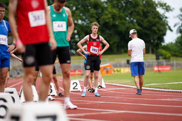 André Rohling (LG Osnabrueck) ueber 800m am 20.06.2021 waehrend den NLV + BLV Landesmeisterschaften im Jahnstadion in Göttingen