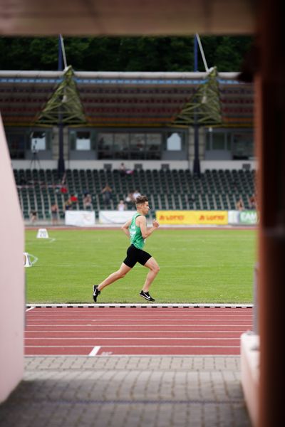 Jobst Rathgen (Eintracht Hildesheim) ueber 1500m am 20.06.2021 waehrend den NLV + BLV Landesmeisterschaften im Jahnstadion in Göttingen