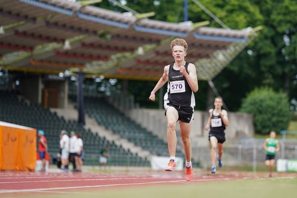 Tammo Doerner (SV Nordenham) ueber 1500m am 20.06.2021 waehrend den NLV + BLV Landesmeisterschaften im Jahnstadion in Göttingen