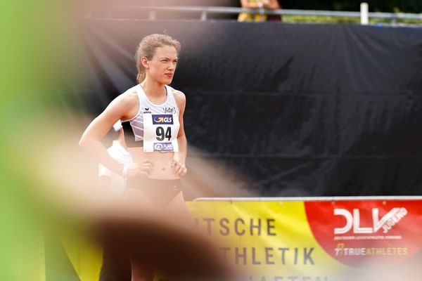 Lea Halmans (SV GO! Saar 05) im Hochsprung am 26.06.2021 waehrend den deutschen U23 Leichtathletik-Meisterschaften 2021 im Stadion Oberwerth in Koblenz