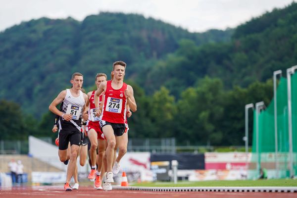 Elias Schreml (LG Olympia Dortmund), Benjamin Dern (LAZ Birkenfeld) am 26.06.2021 waehrend den deutschen U23 Leichtathletik-Meisterschaften 2021 im Stadion Oberwerth in Koblenz