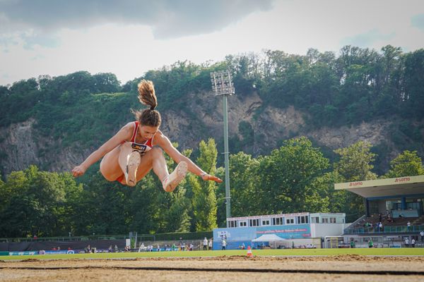 Caroline Joyeux (LG Nord Berlin) im Dreisprung am 26.06.2021 waehrend den deutschen U23 Leichtathletik-Meisterschaften 2021 im Stadion Oberwerth in Koblenz