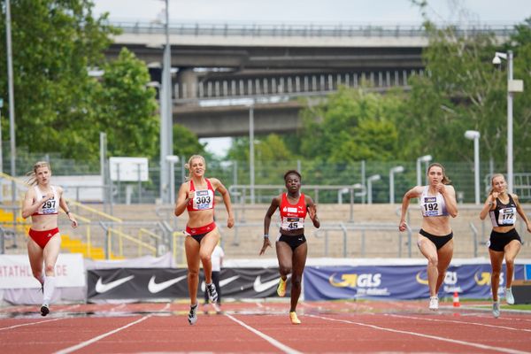 Lara-Noelle Steinbrecher (Sportclub Magdeburg), Luna Thiel (VfL Eintracht Hannover) im 400m Finale am 27.06.2021 waehrend den deutschen U23 Leichtathletik-Meisterschaften 2021 im Stadion Oberwerth in Koblenz