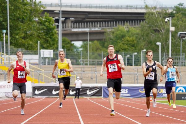 Ben Zapka (TSV Bayer 04 Leverkusen), Luis Oberbeck (LG Goettingen), Kevin Joite (Dresdner SC 1898), Arne Leppelsack (TSV Graefelfing), Willy Stollhoff (LAC Erdgas Chemnitz) im 400m Finale am 27.06.2021 waehrend den deutschen U23 Leichtathletik-Meisterschaften 2021 im Stadion Oberwerth in Koblenz