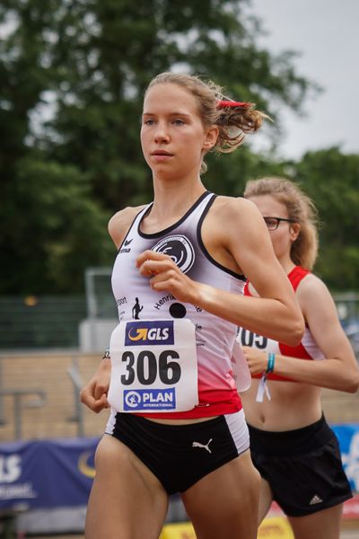 Svea Timm (Lueneburger SV) ueber 5000m am 27.06.2021 waehrend den deutschen U23 Leichtathletik-Meisterschaften 2021 im Stadion Oberwerth in Koblenz