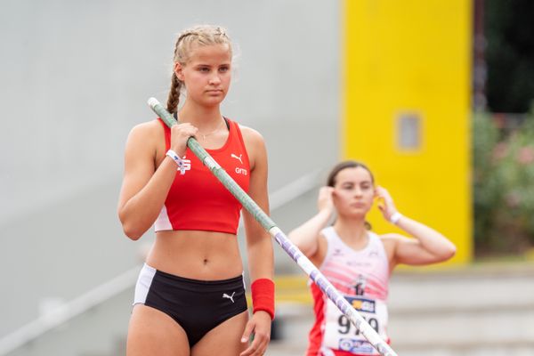 Paula Schulte im Walde (LG Olympia Dortmund) am 30.07.2021 waehrend den deutschen Leichtathletik-Jugendmeisterschaften 2021 in Rostock