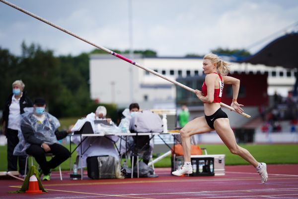 Laura Giese (TSV Bayer 04 Leverkusen) am 31.07.2021 waehrend den deutschen Leichtathletik-Jugendmeisterschaften 2021 in Rostock (Tag 2)