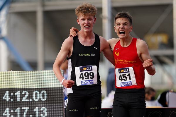 Tammo Doerner (SV Nordenham) und Tim Kalies (Braunschweiger Laufclub) am 31.07.2021 waehrend den deutschen Leichtathletik-Jugendmeisterschaften 2021 in Rostock (Tag 2)