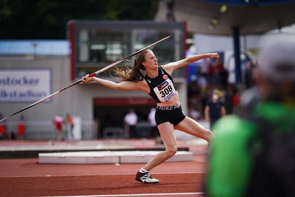 Lilly Urban (Eintracht Frankfurt e.V.) im Speerwurf am 01.08.2021 waehrend den deutschen Leichtathletik-Jugendmeisterschaften 2021 in Rostock (Tag 3)