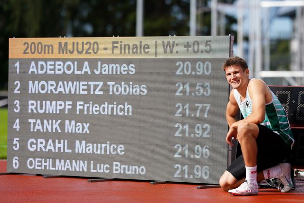 Luc Bruno Oehlmann (Eintracht Hildesheim) am 01.08.2021 waehrend den deutschen Leichtathletik-Jugendmeisterschaften 2021 in Rostock (Tag 3)