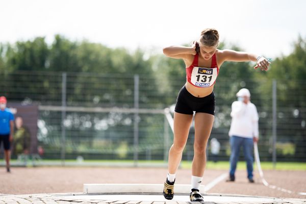 Meret Marie Plesse (VfL Eintracht Hannover) beim Kugelstossen am 21.08.2021 bei den Deutschen Meisterschaften Mehrkampf im Auestadion in Wesel (Tag 2)