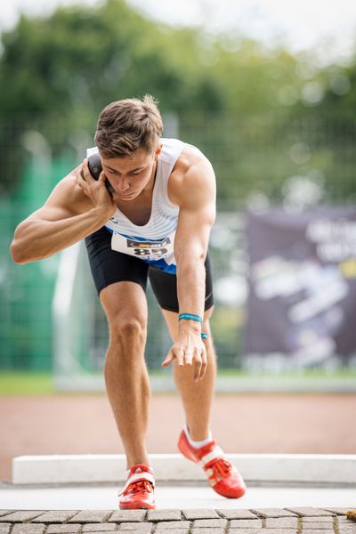 Martin Kratz (TV Gelnhausen) beim Kugelstossen am 21.08.2021 bei den Deutschen Meisterschaften Mehrkampf im Auestadion in Wesel (Tag 2)