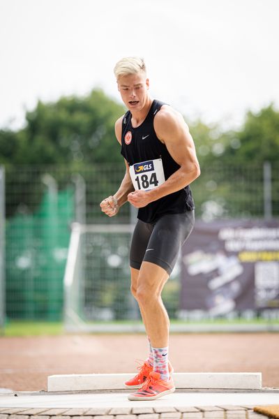 Jannis Wolff (Eintracht Frankfurt e.V.) beim Kugelstossen am 21.08.2021 bei den Deutschen Meisterschaften Mehrkampf im Auestadion in Wesel (Tag 2)