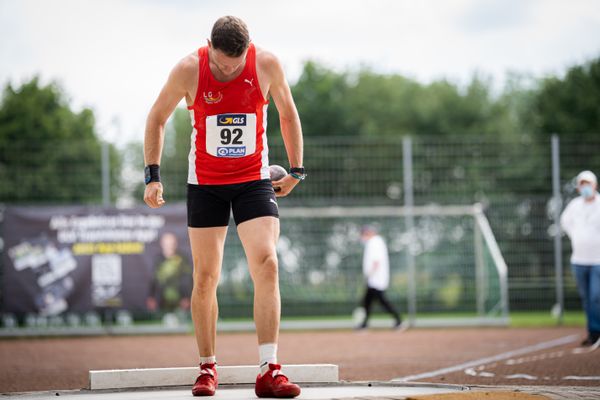 Nils Kruse (LG Region Karlsruhe) beim Kugelstossen am 21.08.2021 bei den Deutschen Meisterschaften Mehrkampf im Auestadion in Wesel (Tag 2)