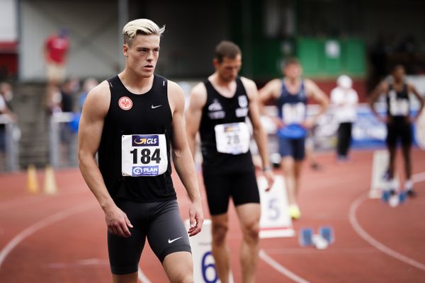 Jannis Wolff (Eintracht Frankfurt e.V.) beim 400m Start am 21.08.2021 bei den Deutschen Meisterschaften Mehrkampf im Auestadion in Wesel (Tag 2)