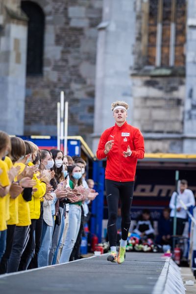 Till Marburger (LG Olympia Dortmund) am 22.09.2021 beim NetAachen-Domspringen 2021 auf dem Katschhof in Aachen