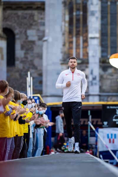 Phillip Kass (TSV Bayer 04 Leverkusen) am 22.09.2021 beim NetAachen-Domspringen 2021 auf dem Katschhof in Aachen