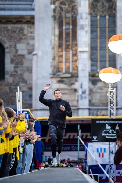 Pawel Wojciechowski (POL) am 22.09.2021 beim NetAachen-Domspringen 2021 auf dem Katschhof in Aachen