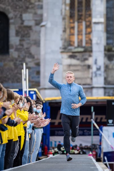 Menno Vloon (NED) am 22.09.2021 beim NetAachen-Domspringen 2021 auf dem Katschhof in Aachen