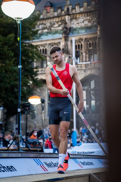 Philip Kass (TSV Bayer 04 Leverkusen) am 22.09.2021 beim NetAachen-Domspringen 2021 auf dem Katschhof in Aachen