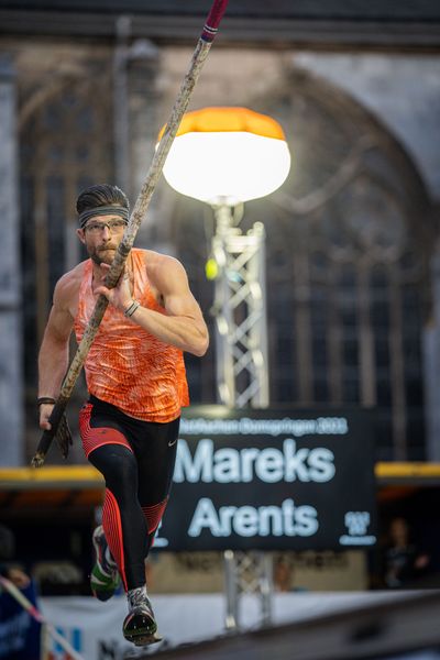 Mareks Arents (LAT) am 22.09.2021 beim NetAachen-Domspringen 2021 auf dem Katschhof in Aachen