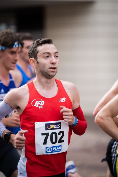 Maximilian Thorwirth (SFD 75 Duesseldorf-Süd) am 31.10.2021 waehrend der DM 10km Strasse in Uelzen