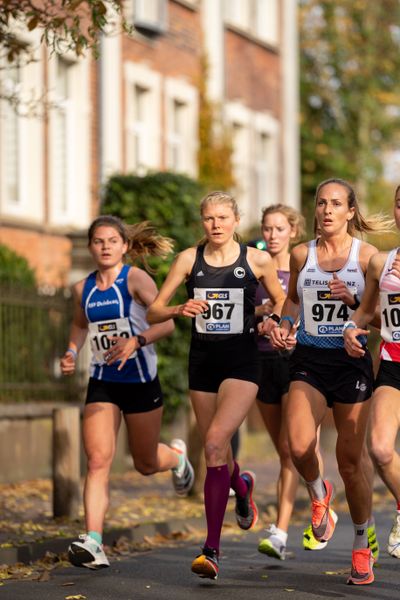 Christina Gerdes (SCC Berlin) am 31.10.2021 waehrend der DM 10km Strasse in Uelzen