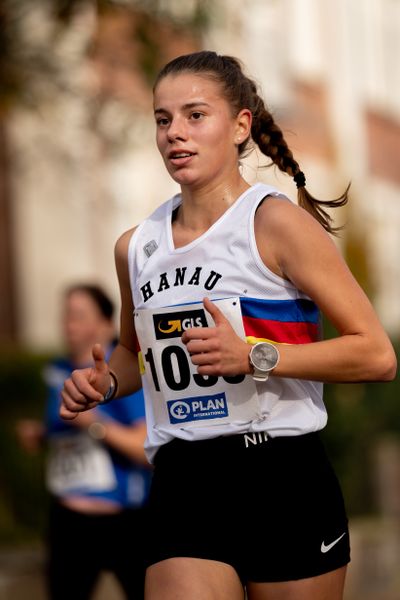 Lea Blandamura (SSC Hanau-Rodenbach) am 31.10.2021 waehrend der DM 10km Strasse in Uelzen