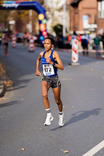 Miriam Dattke (LG TELIS FINANZ Regensburg) am 31.10.2021 waehrend der DM 10km Strasse in Uelzen