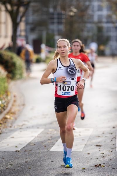 Svea Timm (Lueneburger SV) am 31.10.2021 waehrend der DM 10km Strasse in Uelzen