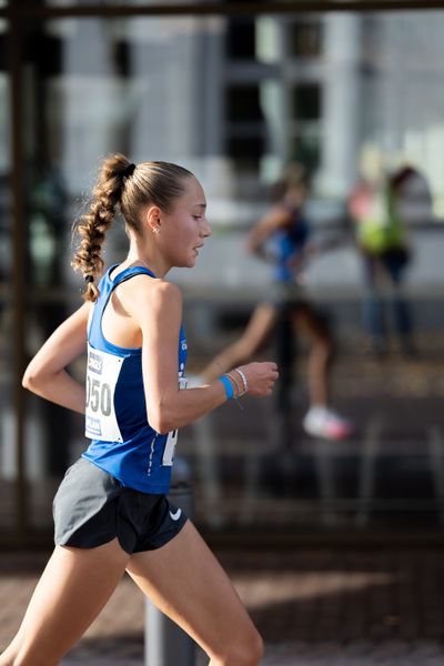 Fabiane Meyer (TV Westfalia Epe) am 31.10.2021 waehrend der DM 10km Strasse in Uelzen