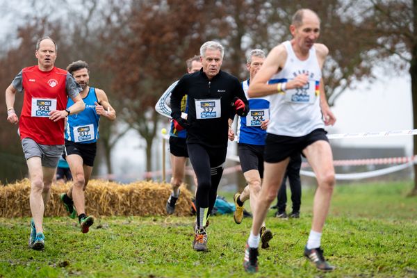 Ulrich Pohl (OSC Damme) am 18.12.2021 waehrend der deutschen Cross Meisterschaft 2021 in Sonsbeck