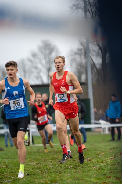 Alexander Bley (LG Nord Berlin) am 18.12.2021 waehrend der deutschen Cross Meisterschaft 2021 in Sonsbeck