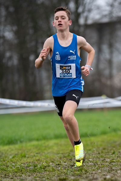 Jakob Poeling (OTB Osnabrueck) am 18.12.2021 waehrend der deutschen Cross Meisterschaft 2021 in Sonsbeck