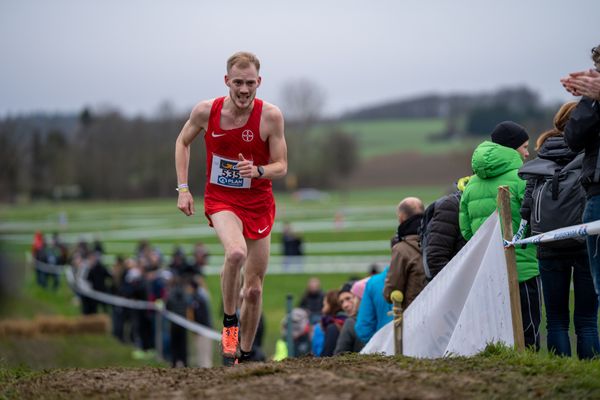 Jonathan Dahlke (TSV Bayer 04 Leverkusen) am 18.12.2021 waehrend der deutschen Cross Meisterschaft 2021 in Sonsbeck