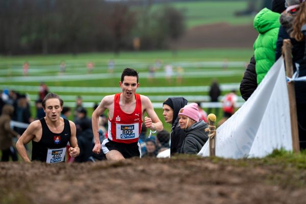 Yannick Schoenfeldt (LG Olympia Dortmund) am 18.12.2021 waehrend der deutschen Cross Meisterschaft 2021 in Sonsbeck