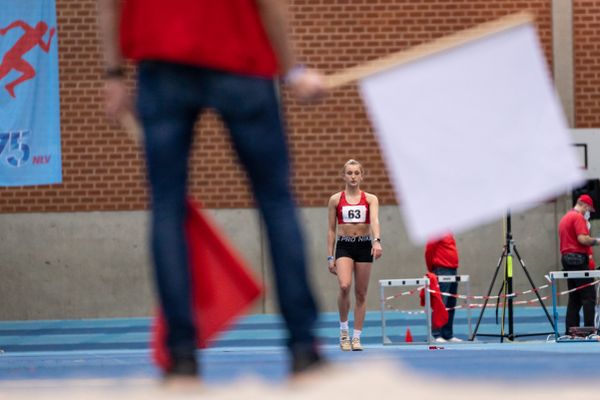 Emily Kuehn (LG Braunschweig); Niedersaechsische Hallenmeisterschaften am 22.01.2022 in der Leichtathletikhalle im Sportleistungszentrum Hannover