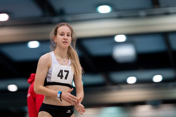 Emily Pischke (Hannover 96); Niedersaechsische Hallenmeisterschaften am 22.01.2022 in der Leichtathletikhalle im Sportleistungszentrum Hannover