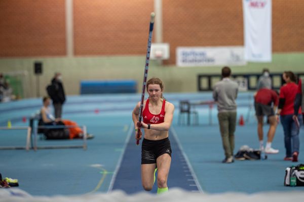 Tanja Unverzagt (MTV 49 Holzminden); Niedersaechsische Hallenmeisterschaften am 23.01.2022 in der Leichtathletikhalle im Sportleistungszentrum Hannover