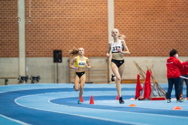 Paula Terhorst (LAV Meppen) bei den niedersaechsischen Hallenmeisterschaften am 06.02.2022 in der Leichtathletikhalle im Sportleistungszentrum Hannover