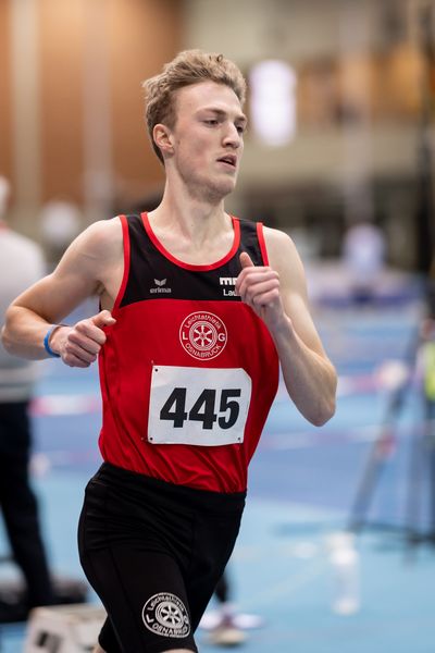 André Rohling (LG Osnabrueck) bei den niedersaechsischen Hallenmeisterschaften am 06.02.2022 in der Leichtathletikhalle im Sportleistungszentrum Hannover