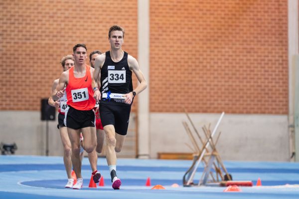 Michael Majewski (BV Garrel) bei den niedersaechsischen Hallenmeisterschaften am 06.02.2022 in der Leichtathletikhalle im Sportleistungszentrum Hannover
