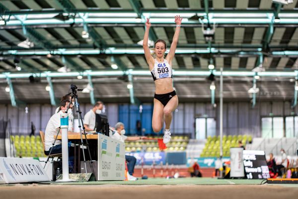 Emily Pischke (Hannover 96) am 19.02.2022 waehrend der Deutsche Jugend-Hallenmeisterschaften U20 im Glaspalast in Sindelfingen